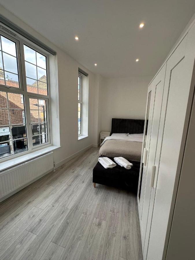 The Walworth Retreat- Cozy Flats In London Apartment Exterior photo